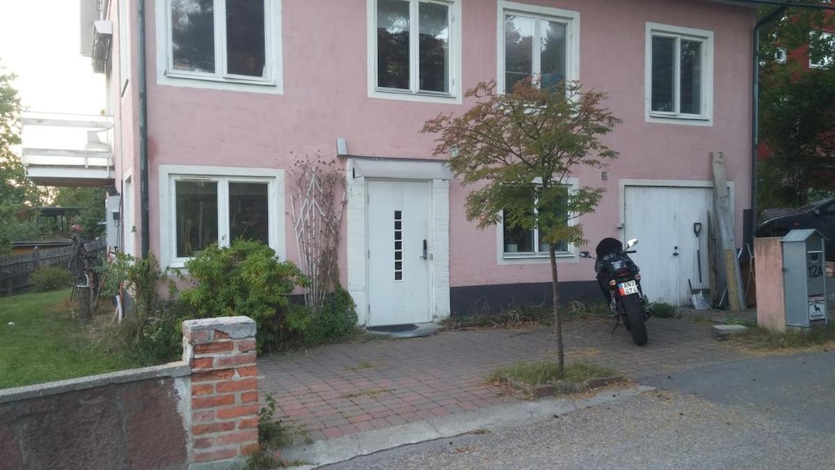 Pink House Room#1 Στοκχόλμη Εξωτερικό φωτογραφία